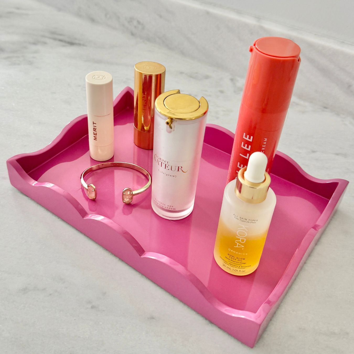 Scalloped Book Topper Tray - Rose