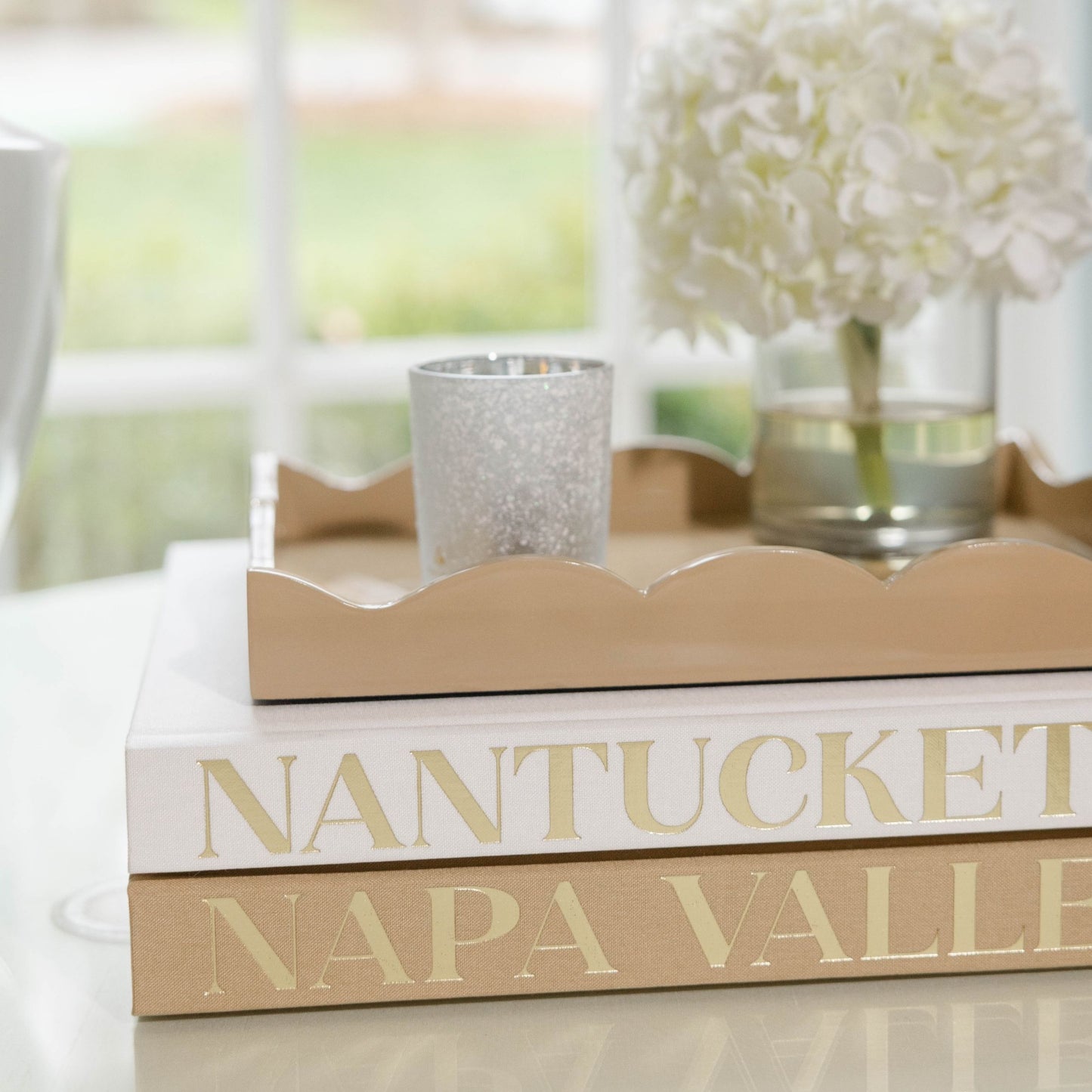 Scalloped Book Topper Tray