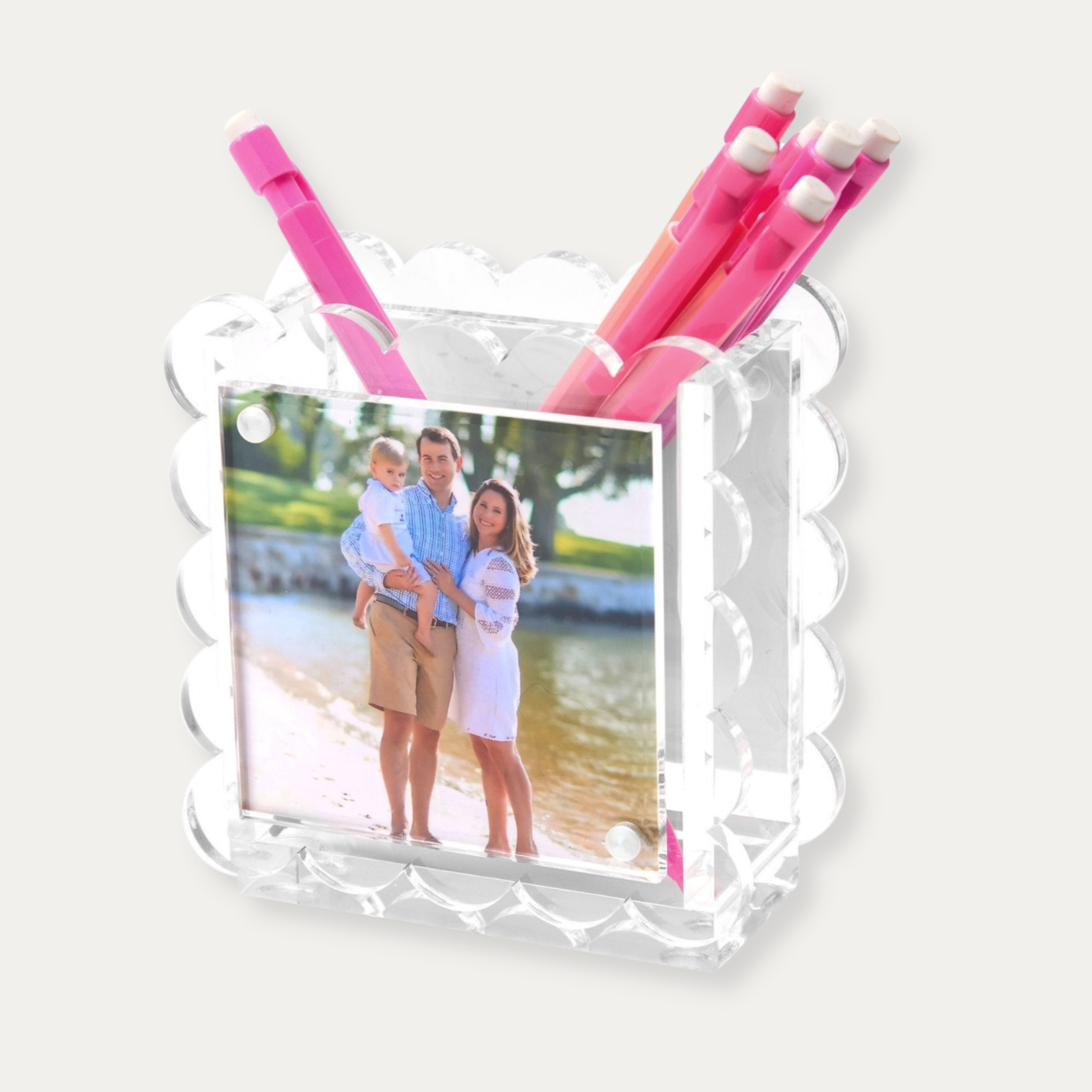 Clear Acrylic Scallop Pen Holder